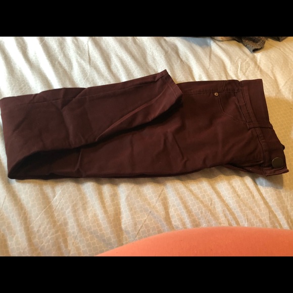 Jeans - Picture 2 of 4